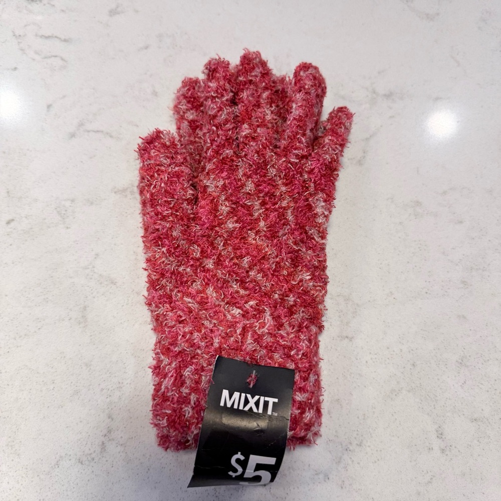 NWT-Winter Bundle Textured Ivory Gloves, Red Gloves, Pink/Purple Knit Headband - Picture 2 of 13